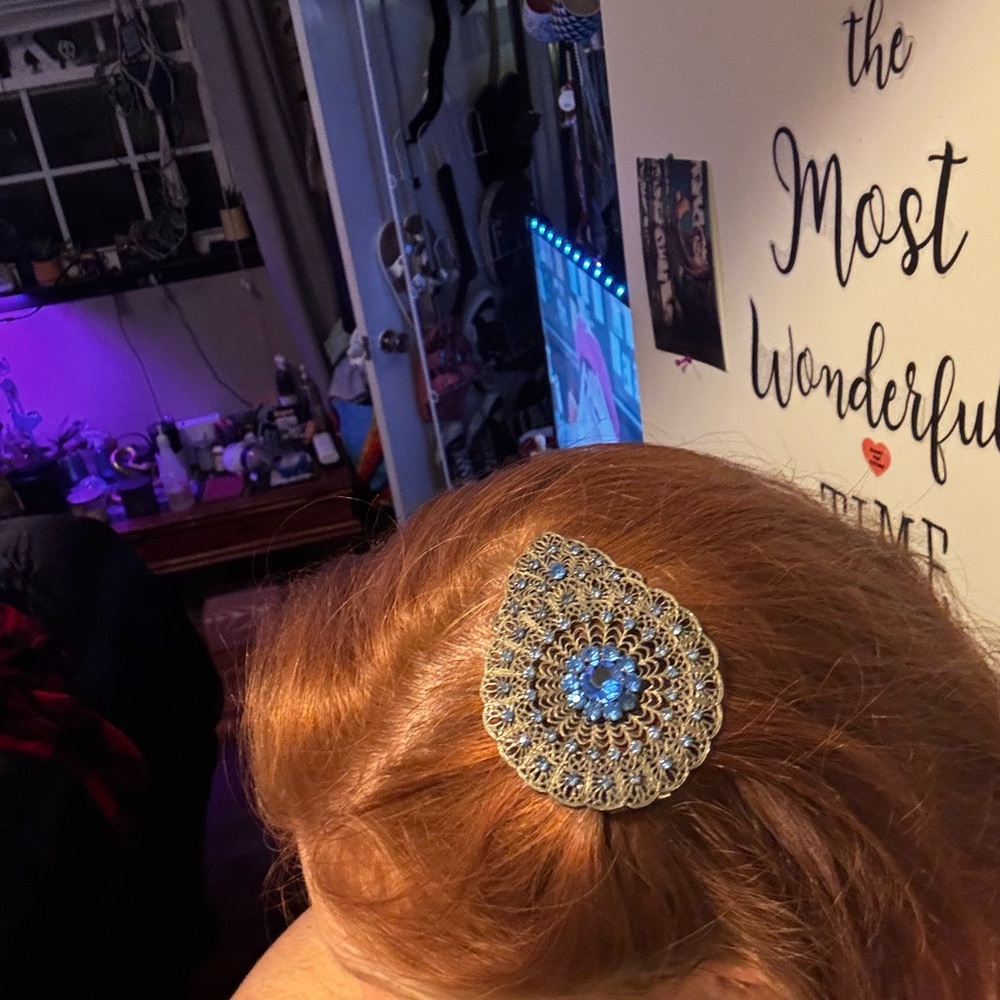 Vintage Elegant Blue Filigree Hair, Fur, dress Clip 1800’s-1920’s - Picture 7 of 8